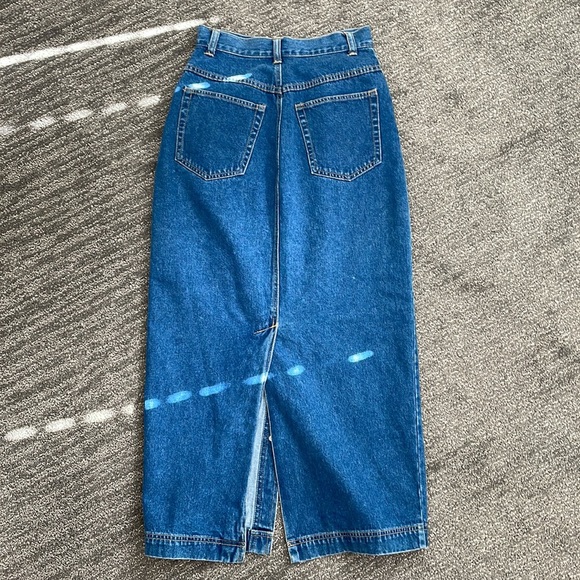 Vintage Button Denim Maxi Skirt - Picture 4 of 8